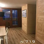 Апартаменти House Cervinia *