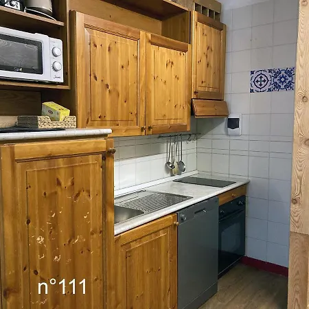House Cervinia شقة