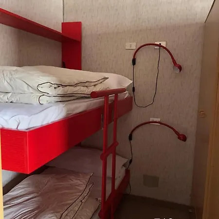House Cervinia شقة