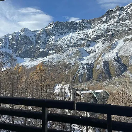 House Cervinia Apartamento