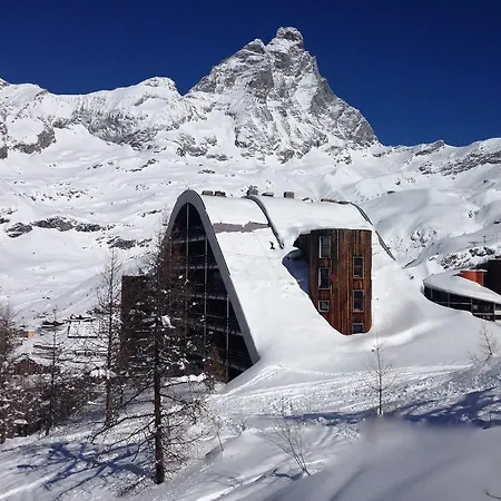House Cervinia بيريوِل تْشيرفينيا