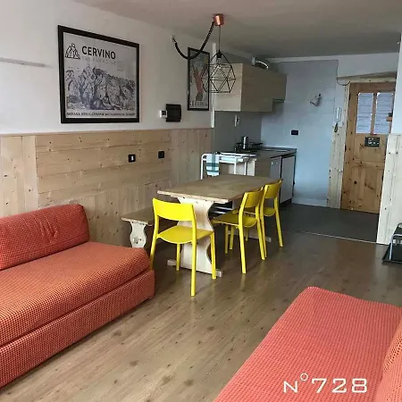 شقة House Cervinia بيريوِل تْشيرفينيا