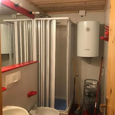 House Cervinia شقة